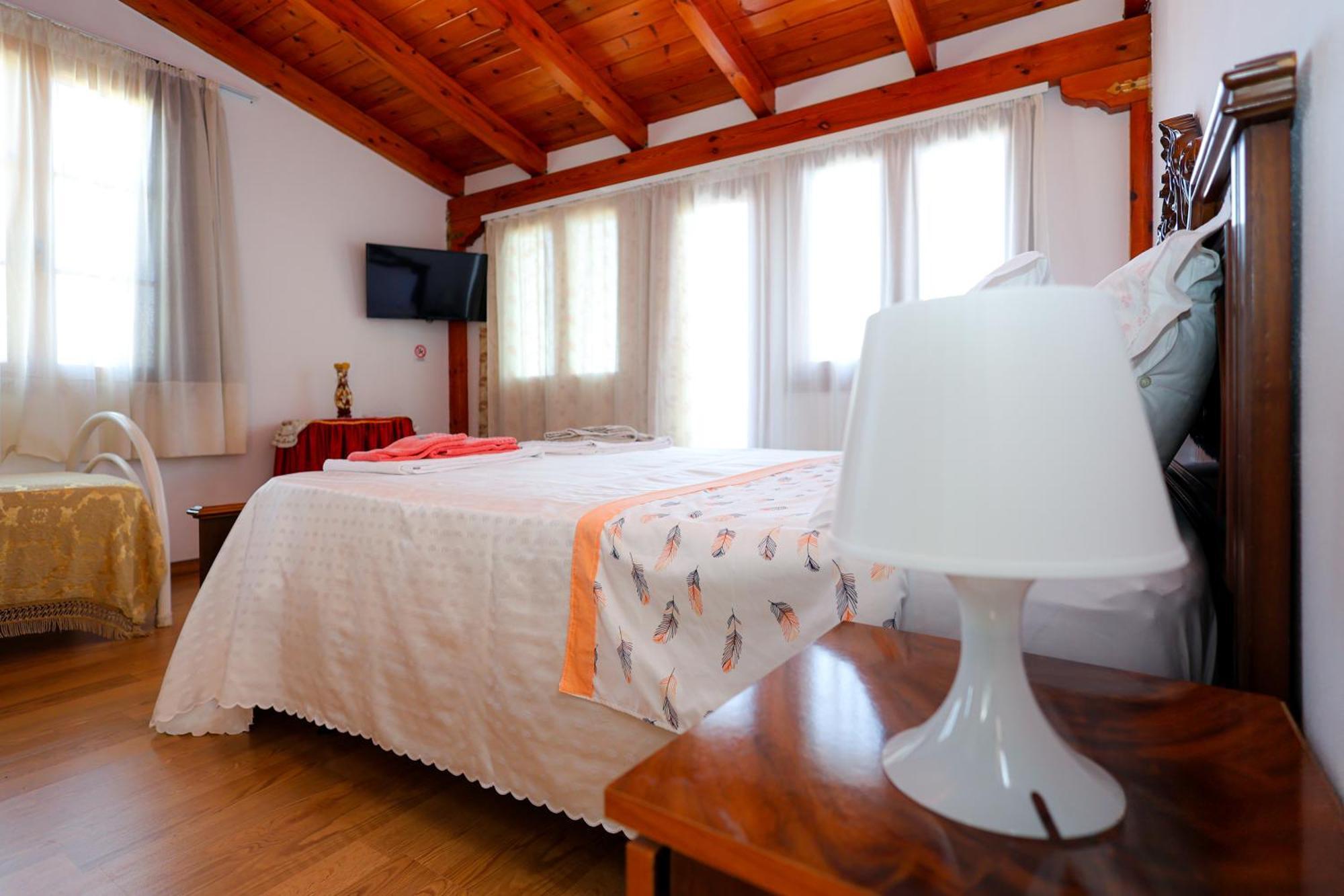 Casa La Pieve Bed and Breakfast Berat Exteriör bild
